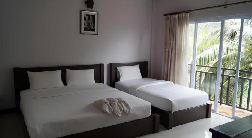 Phou Ang Kham 2 Hotel Vang Vieng Bagian luar foto